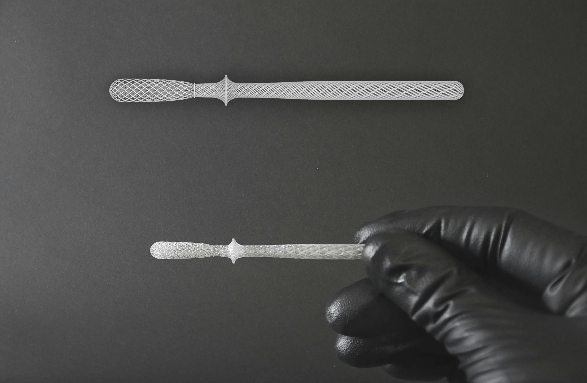 Real and digital swabs being compared